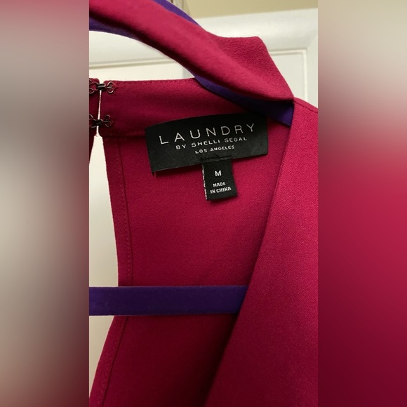 Laundry by Shelli Segal Bell Sleeve Blouse Plum Size Medium - Picture 4 of 6